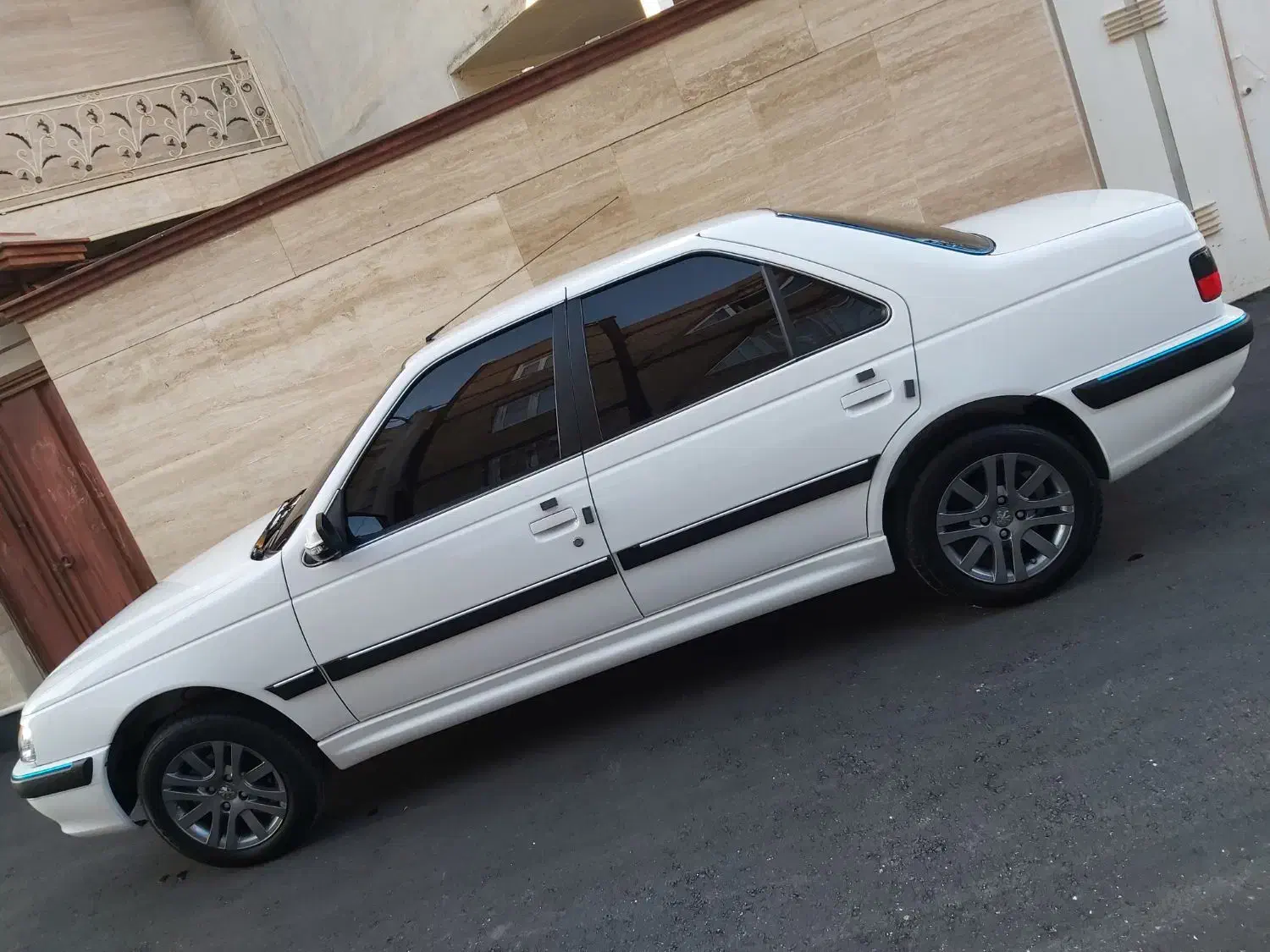 پژو پارس XU7P - 1402