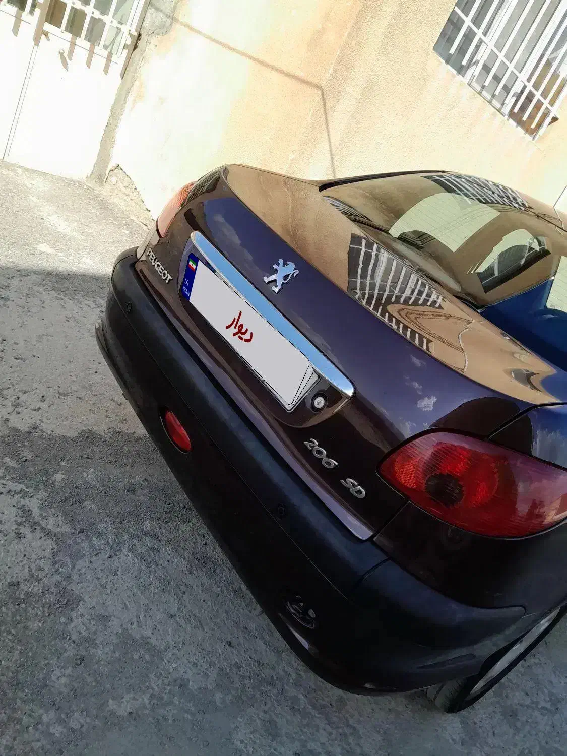 پژو ۲۰۶ صندوق دار v8 - 1394