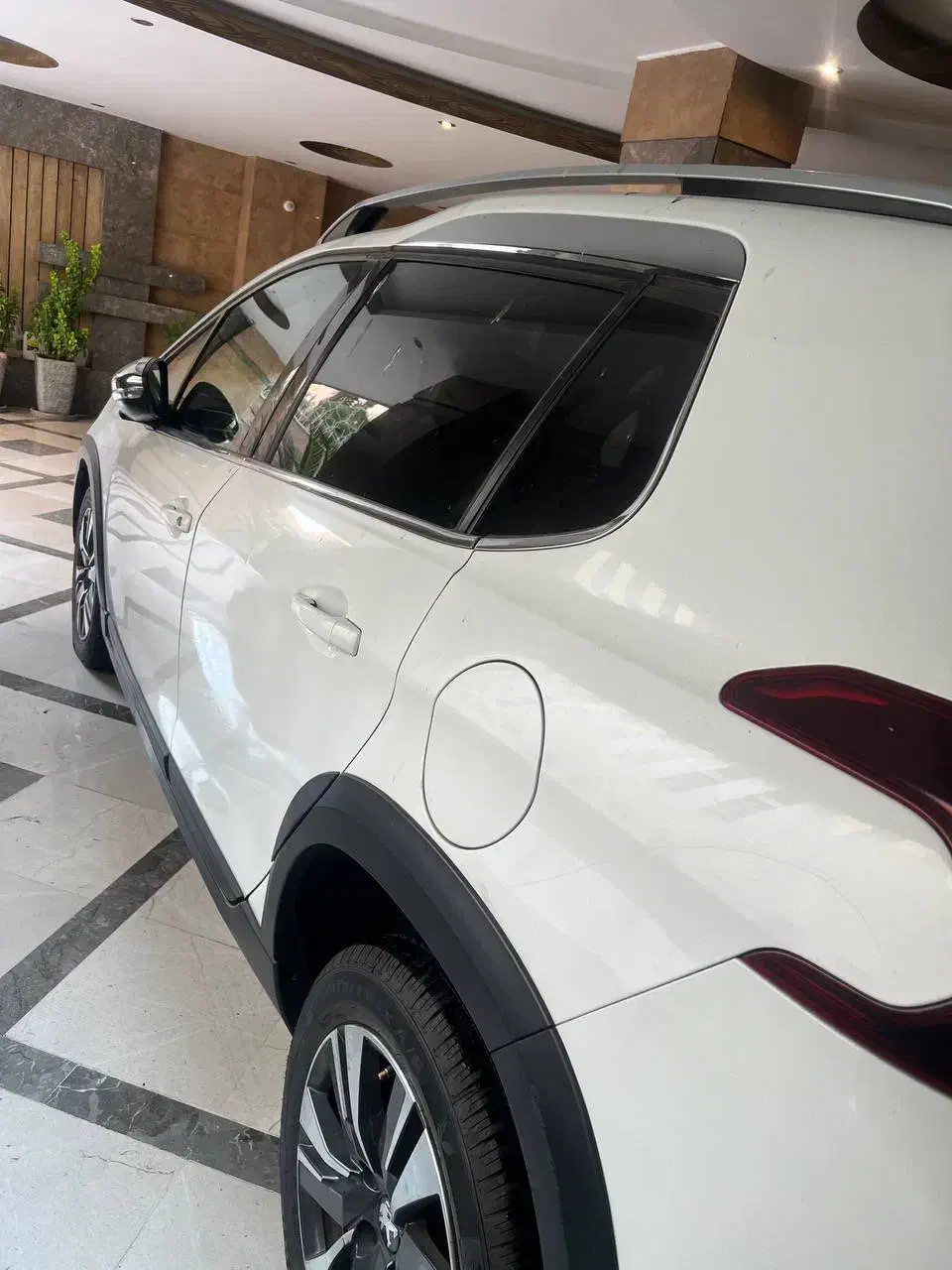 پژو 2008 اتوماتیک - 1396