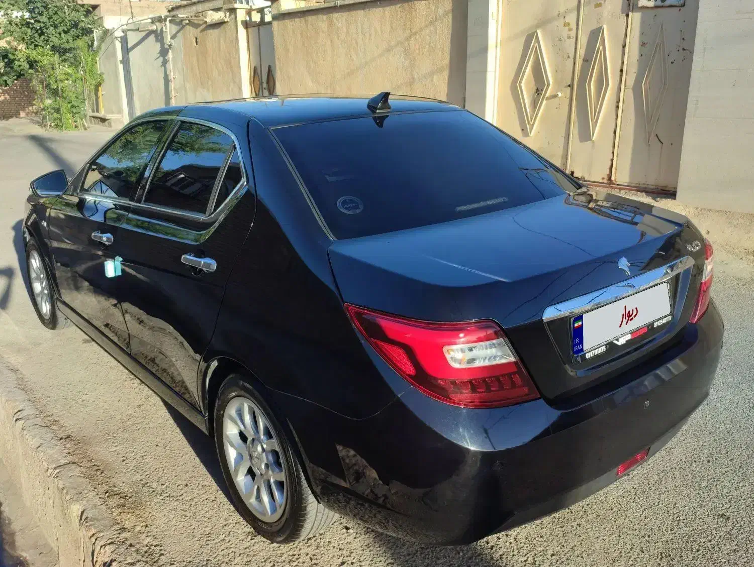 دنا پلاس توربو اتوماتیک - 1403