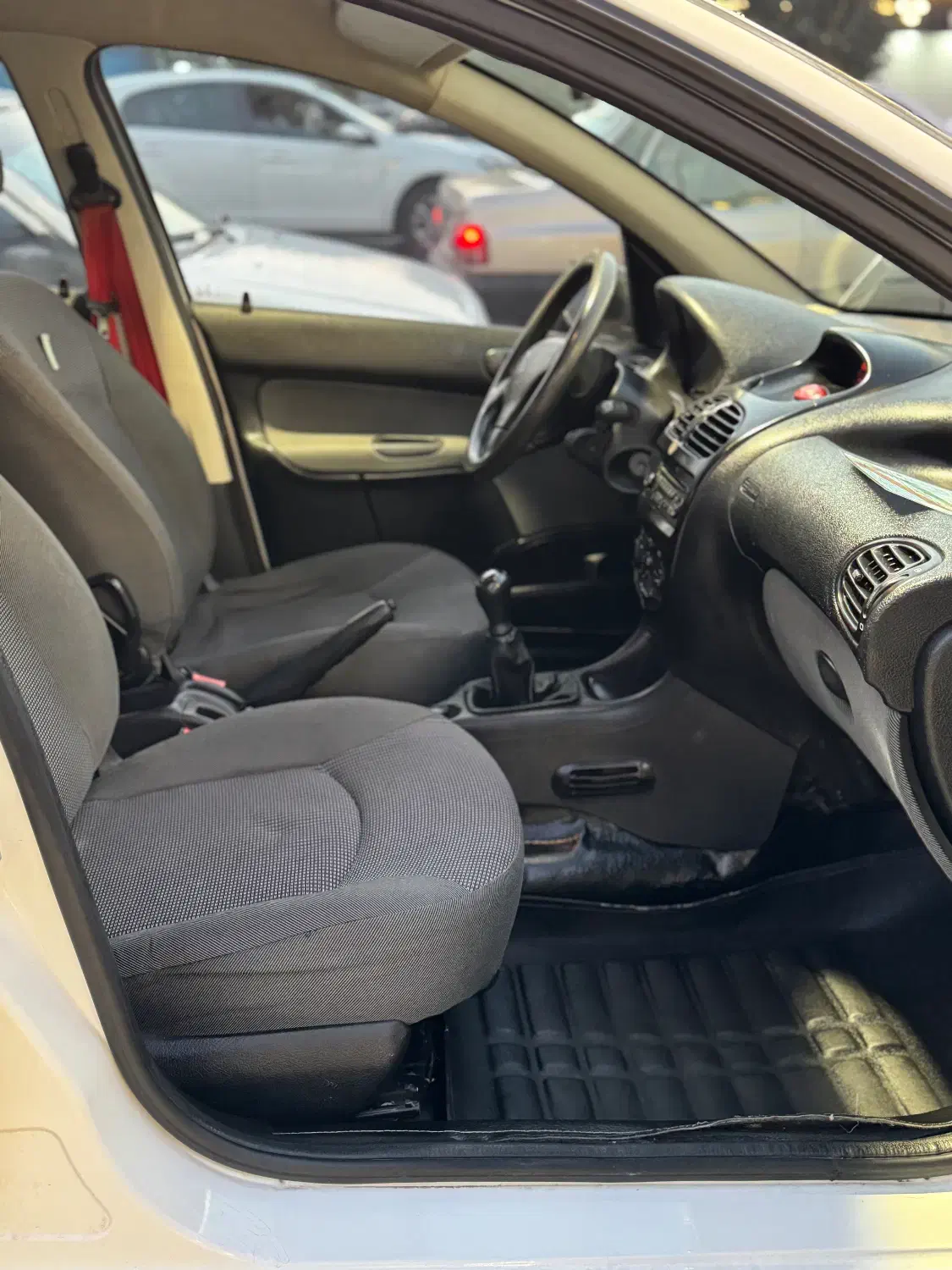 پژو 206 تیپ 2 - 1397