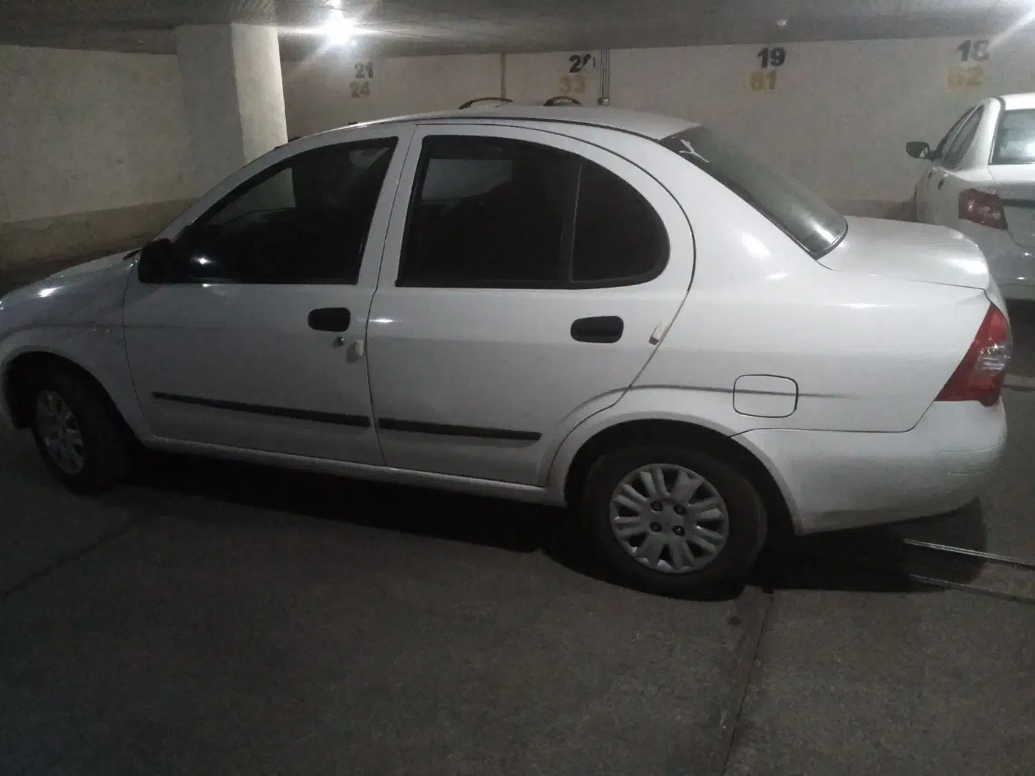 تیبا صندوق دار SX - 1399