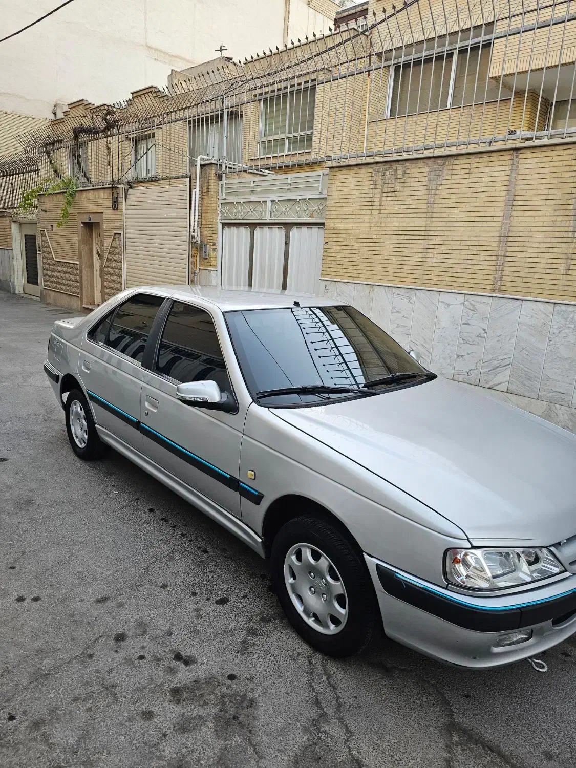 پژو پارس سال - 1389