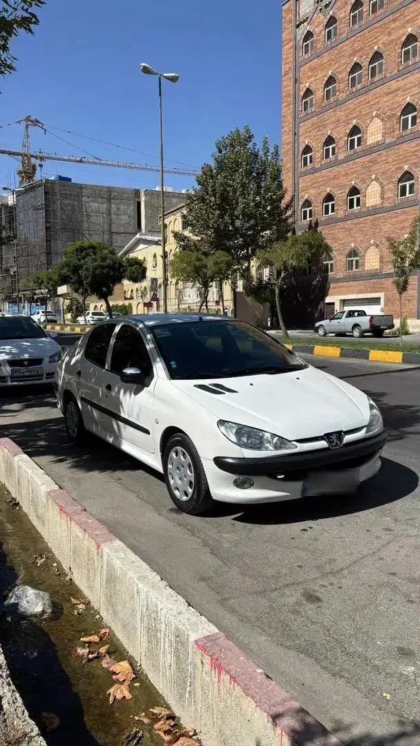 پژو ۲۰۶ صندوق دار v20 - 1388