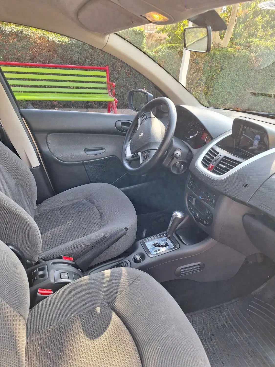 پژو 207 اتوماتیک TU5P - 1403