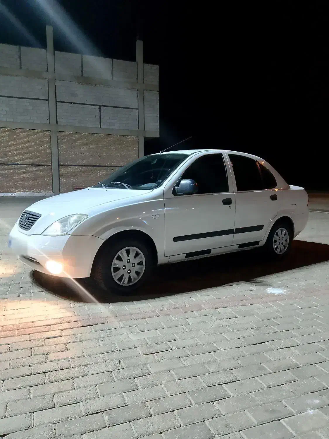 تیبا صندوق دار SX - 1394