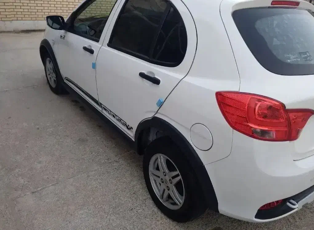 کوییک R دنده‌ای - 1398