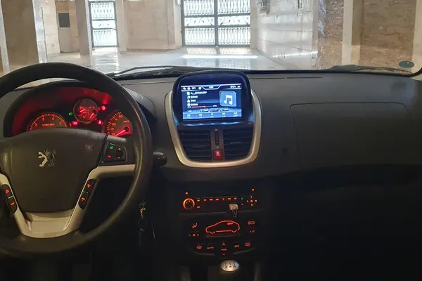 پژو 207 دنده‌ای فرمان هیدرولیک - 1402