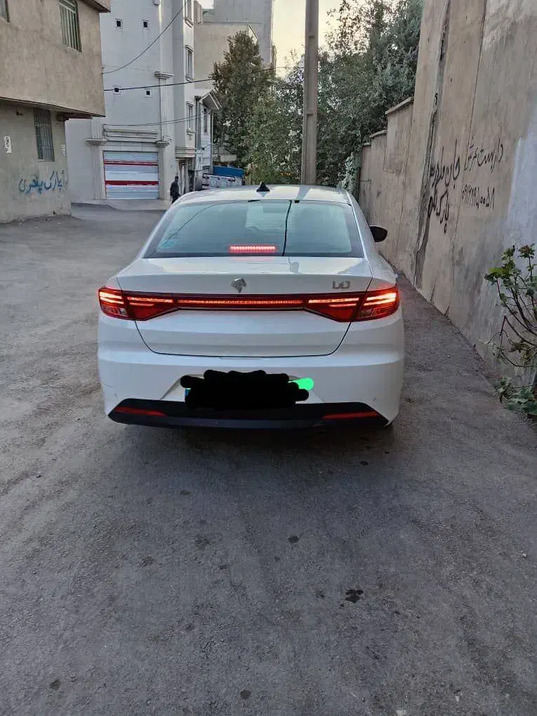 تارا دنده‌ای v1 پلاس ۶ دنده - 1402