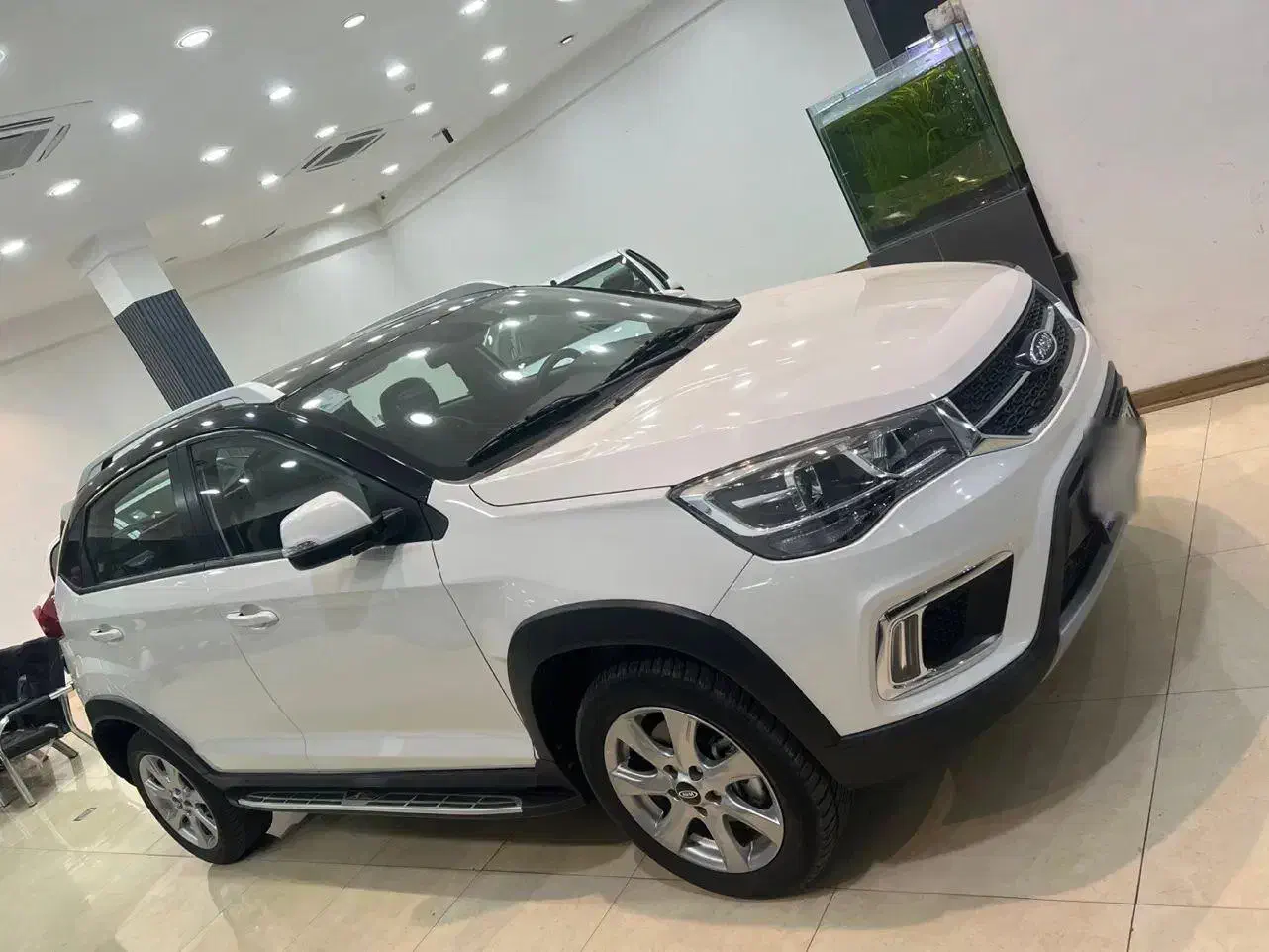 خودرو ام وی ام، X22 آگهی ann_20904070