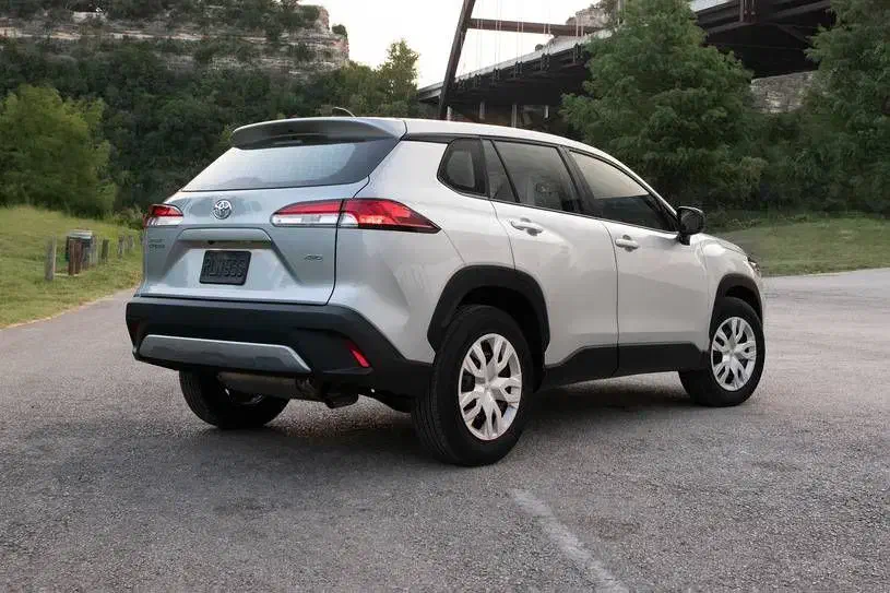 تویوتا کرولا کراس XG10 - چهارچرخ محرک - 2025