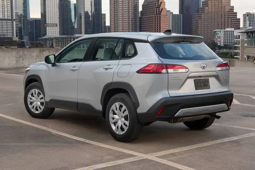 تویوتا کرولا کراس XG10 - چهارچرخ محرک - 2025