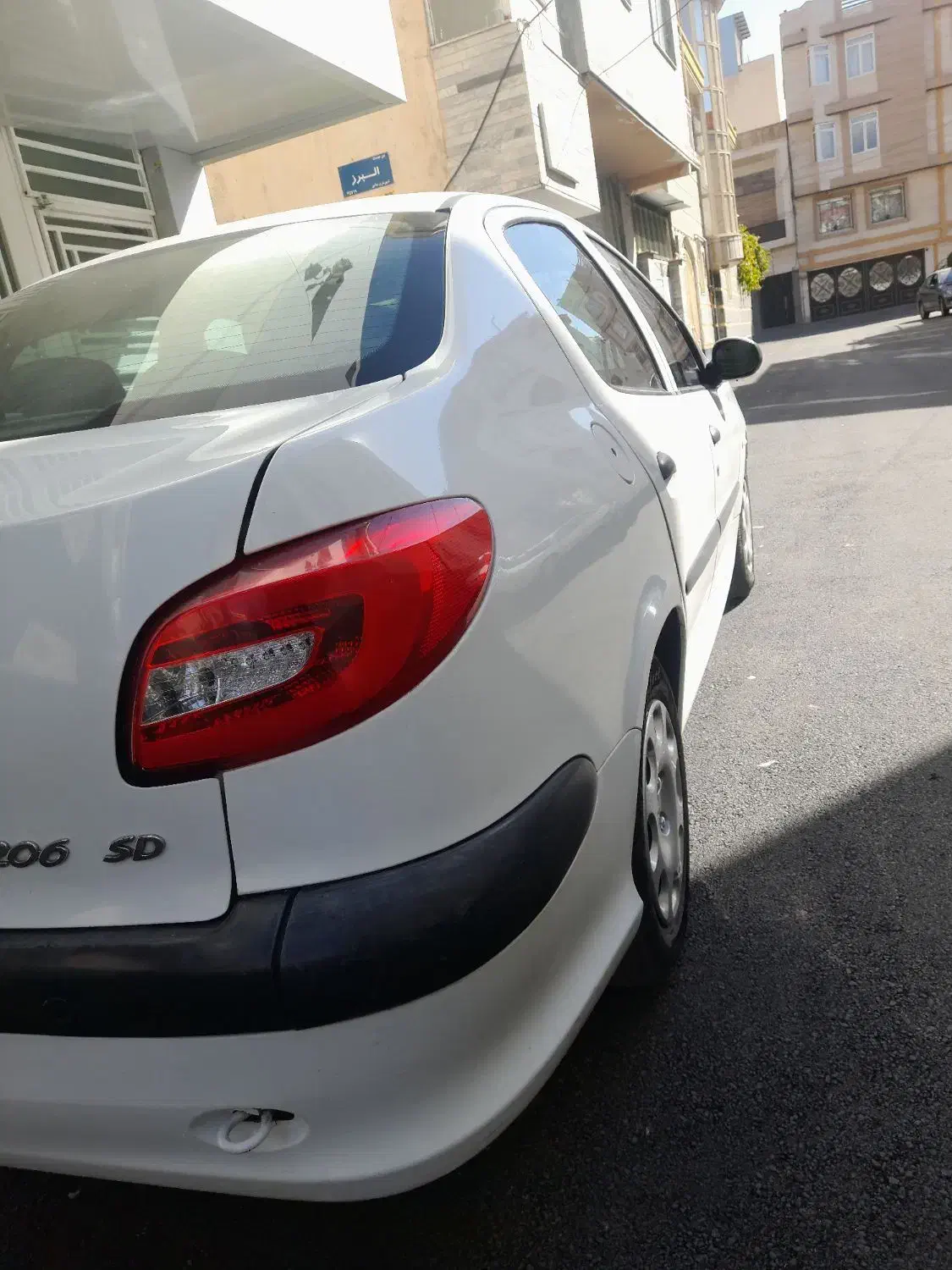 پژو ۲۰۶ صندوق دار v8 - 1394