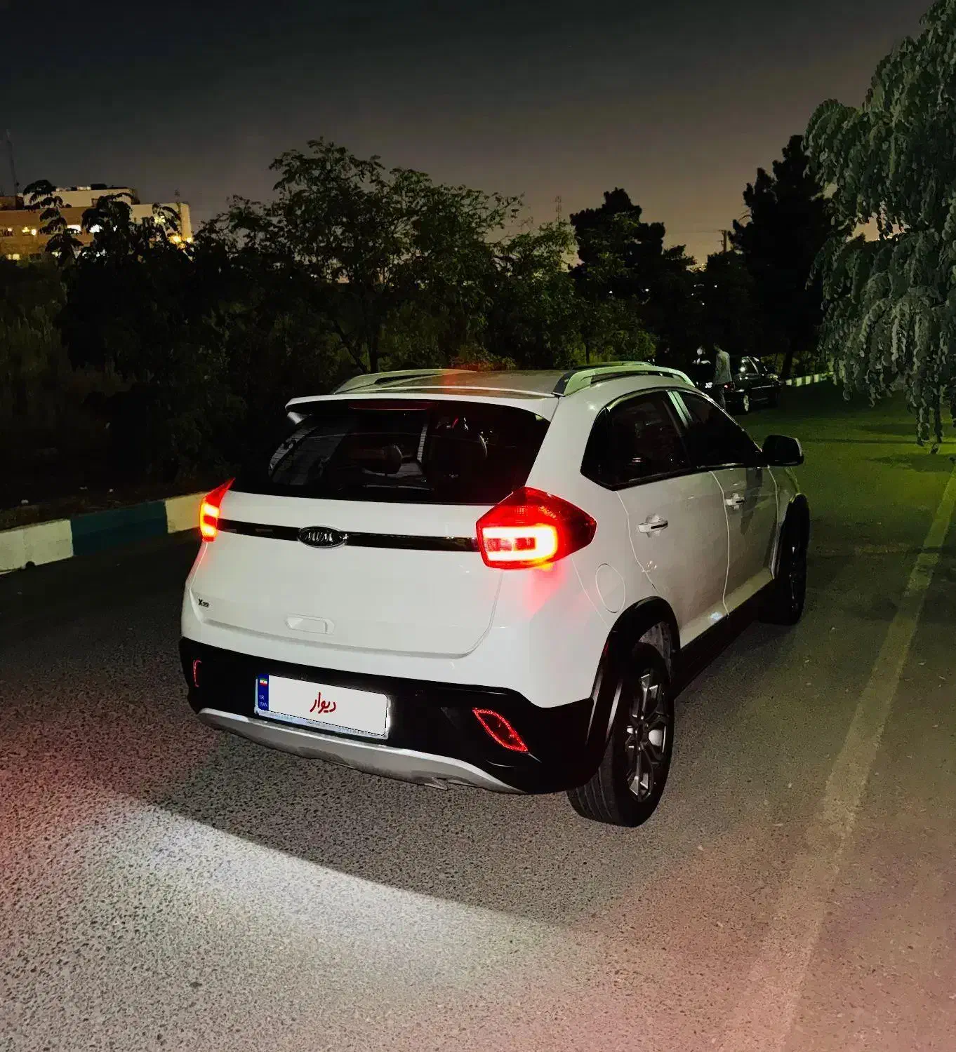 ام وی ام X22 اتوماتیک لاکچری - 1396