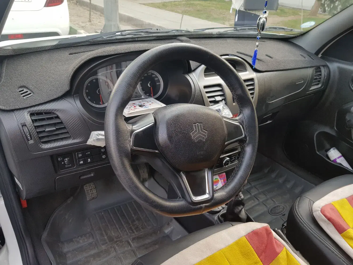 کوییک R دنده‌ای - 1403