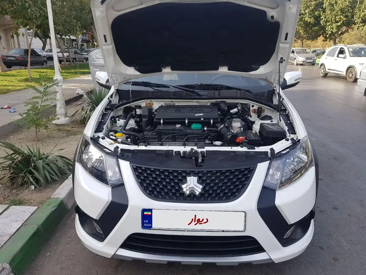 کوییک R دنده‌ای - 1403