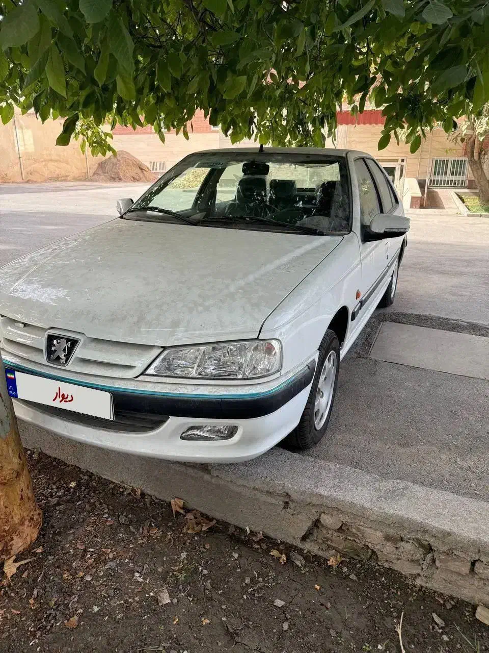 پژو پارس XU7P - 1400