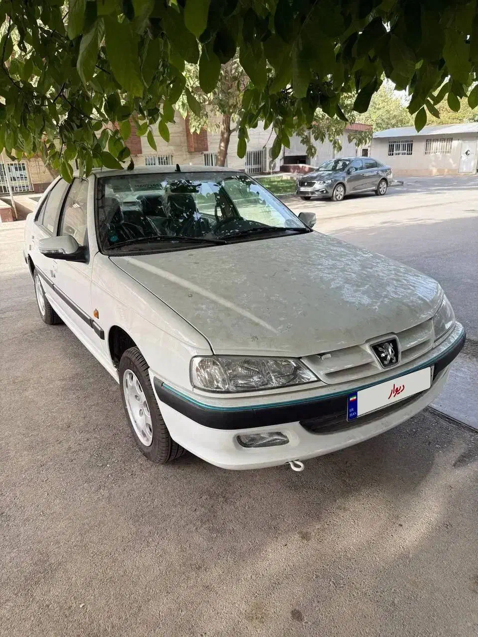 پژو پارس XU7P - 1400