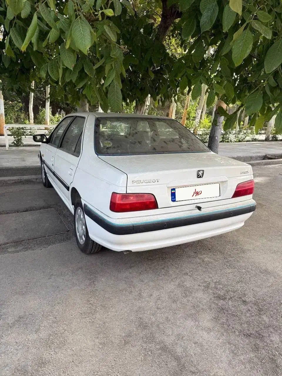 پژو پارس XU7P - 1400