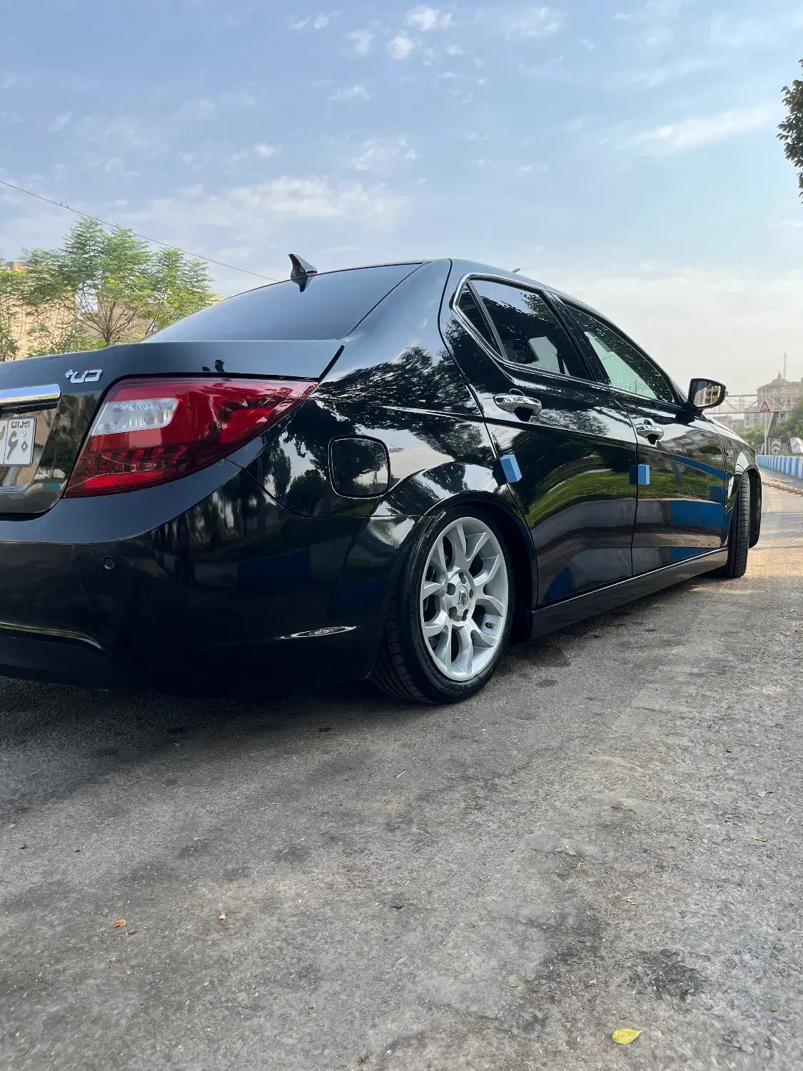 دنا پلاس توربو اتوماتیک - 1403