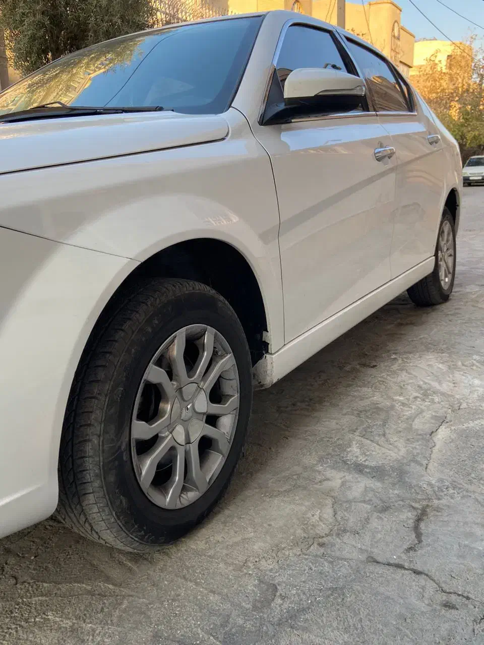 دنا پلاس ۵ دنده EF7 - 1402