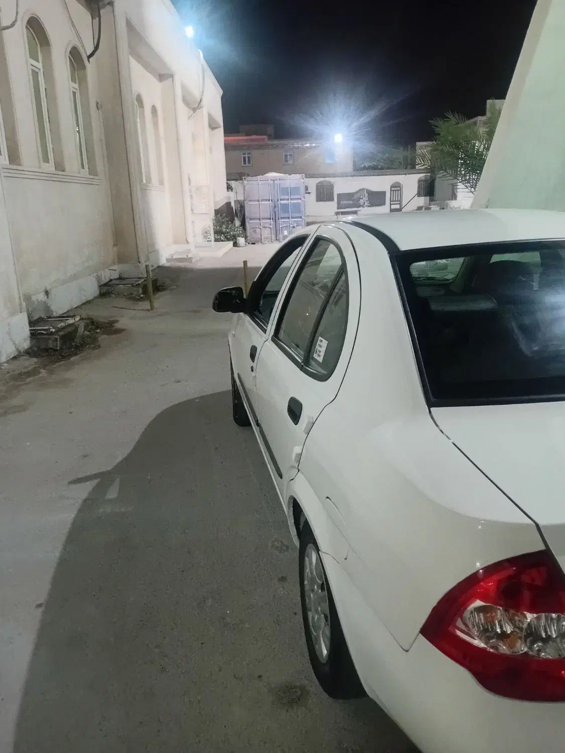 تیبا صندوق دار SX - 1400