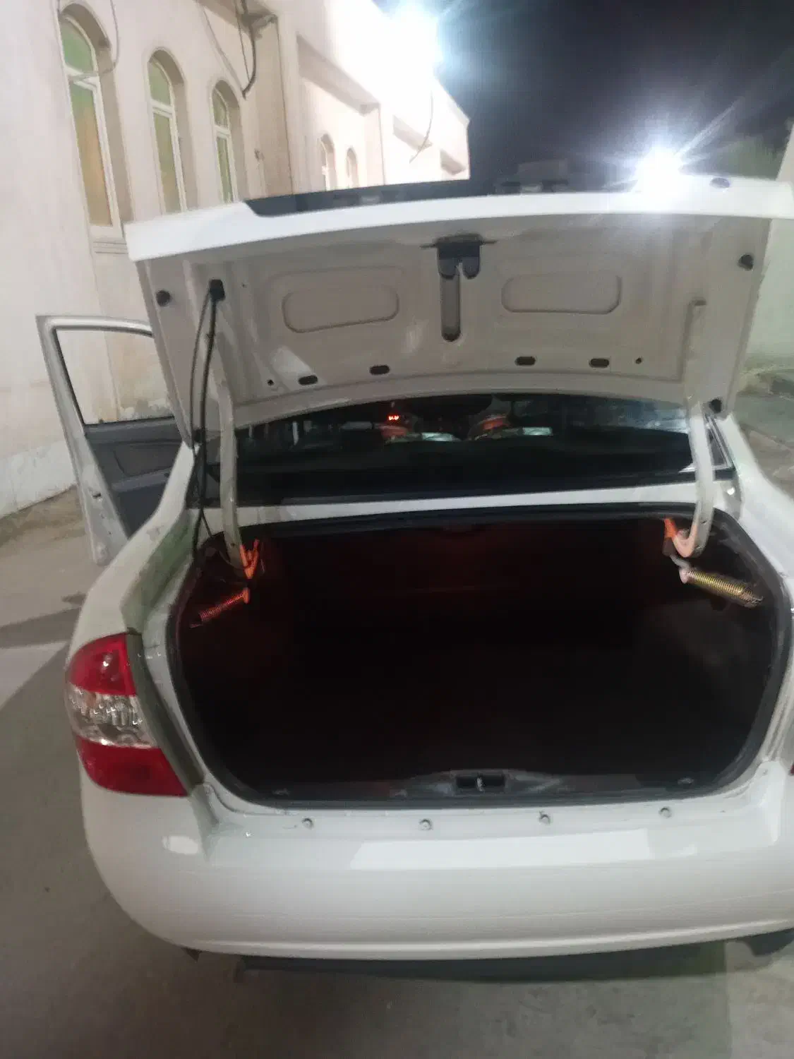 تیبا صندوق دار SX - 1400