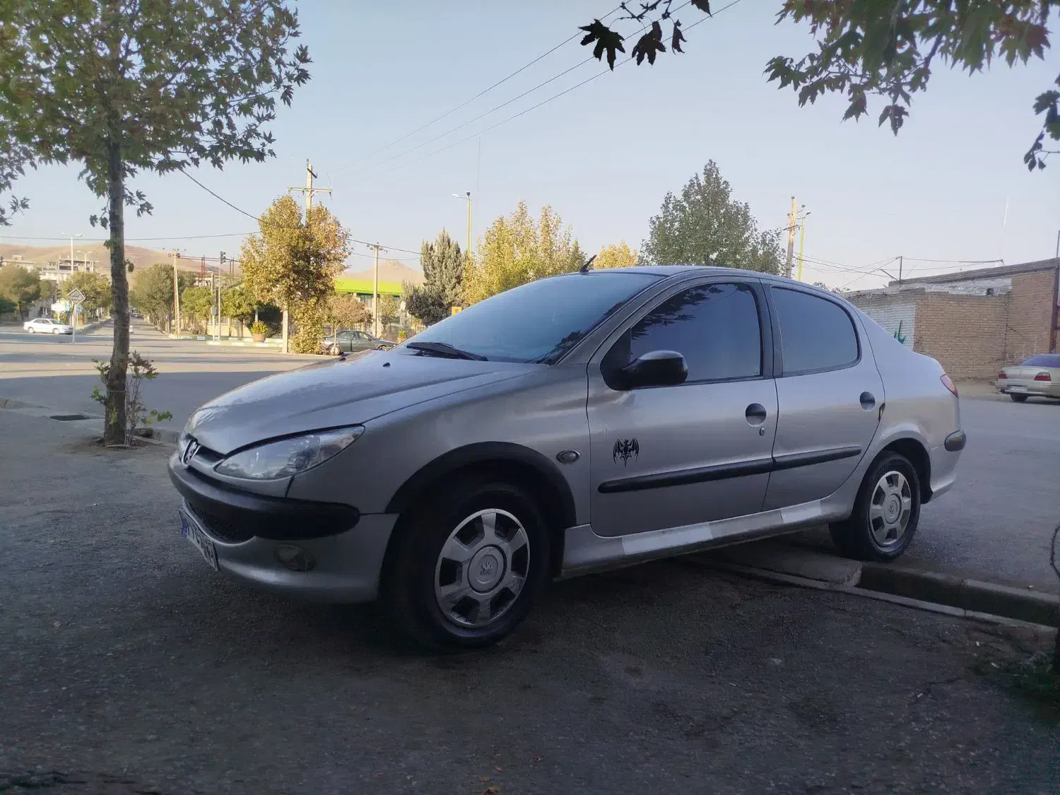 پژو ۲۰۶ صندوق دار v8 - 1386