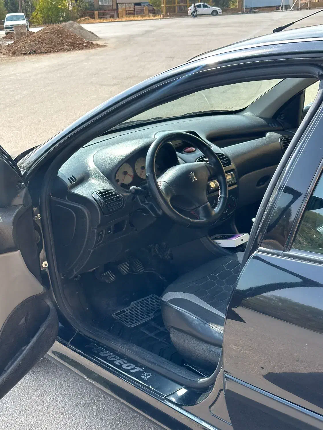 پژو ۲۰۶ صندوق دار v1 - 1387