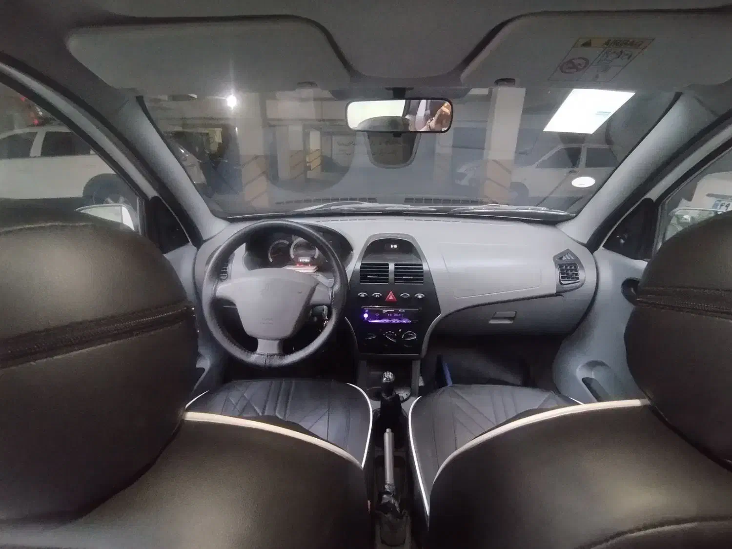 تیبا صندوق دار SX - 1400