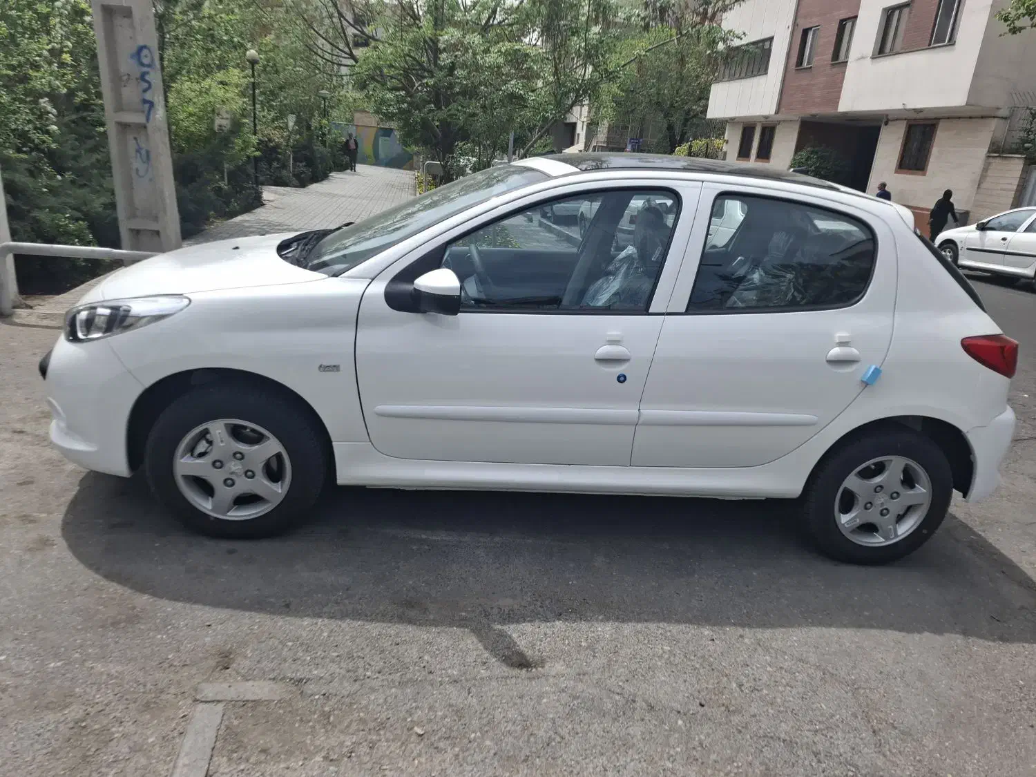 پژو 207 پانوراما اتوماتیک TU5P - 1403