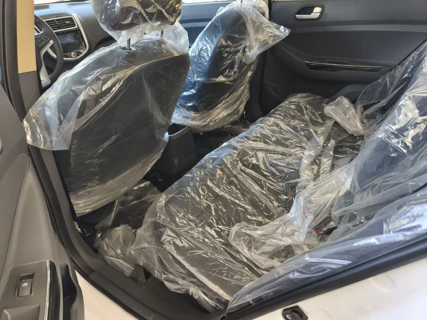 جک J4 اتوماتیک آپشنال - 1404