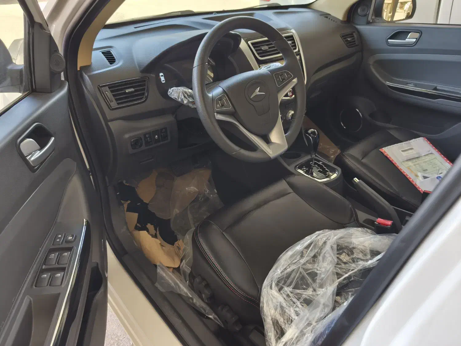 جک J4 اتوماتیک آپشنال - 1404