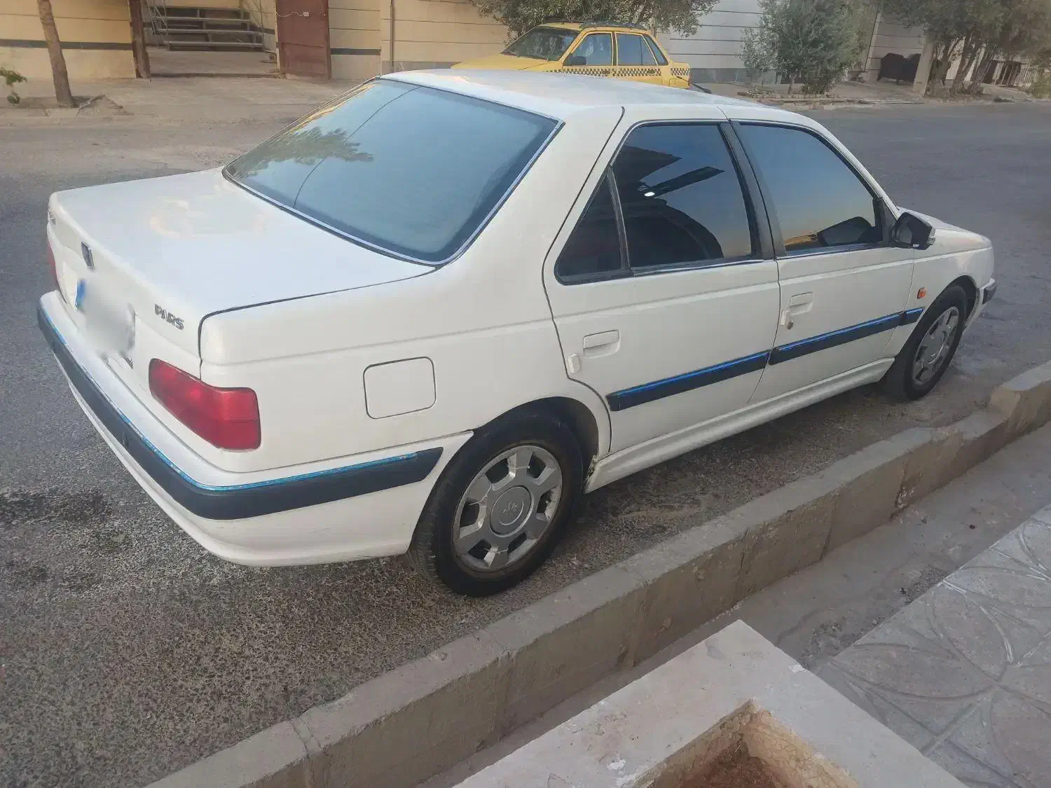 پژو پارس XU7ساده - 1388