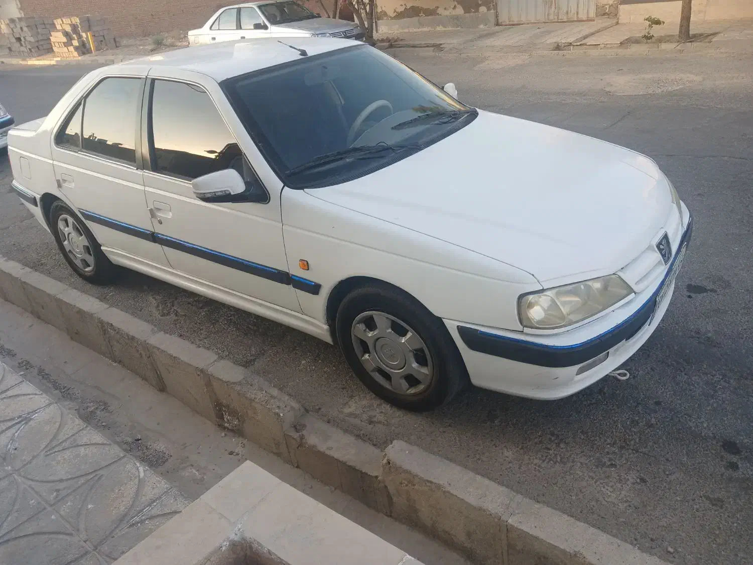 پژو پارس XU7ساده - 1388