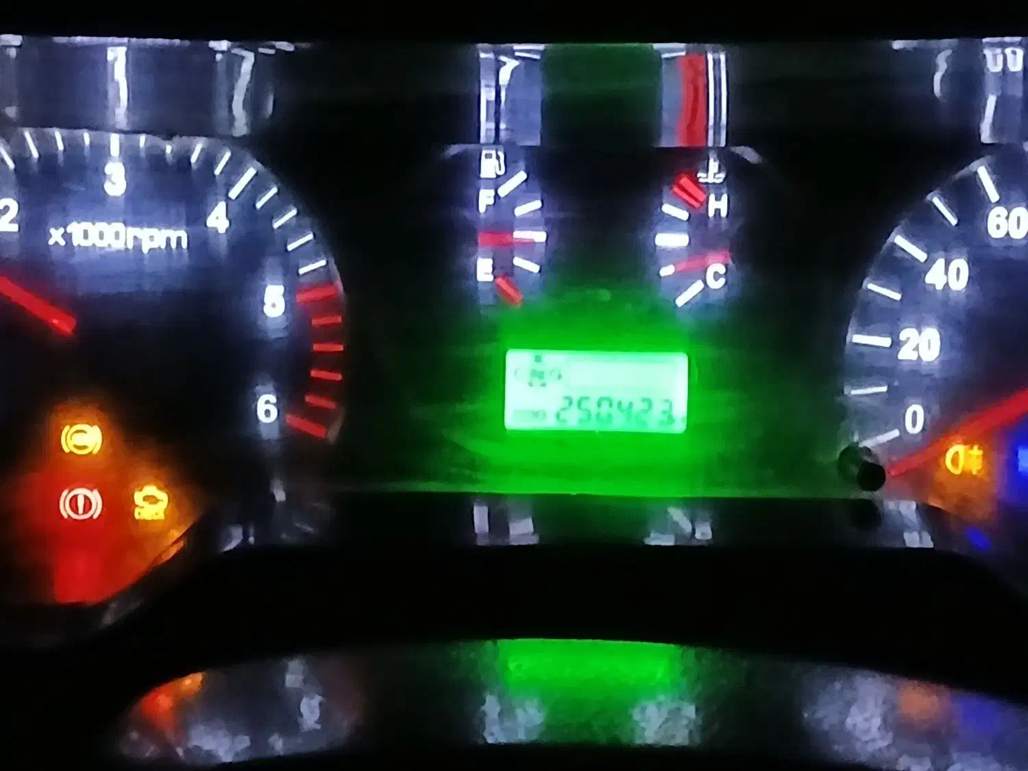 زامیاد وانت نیسانZ24 دوگانه سوز - 1398