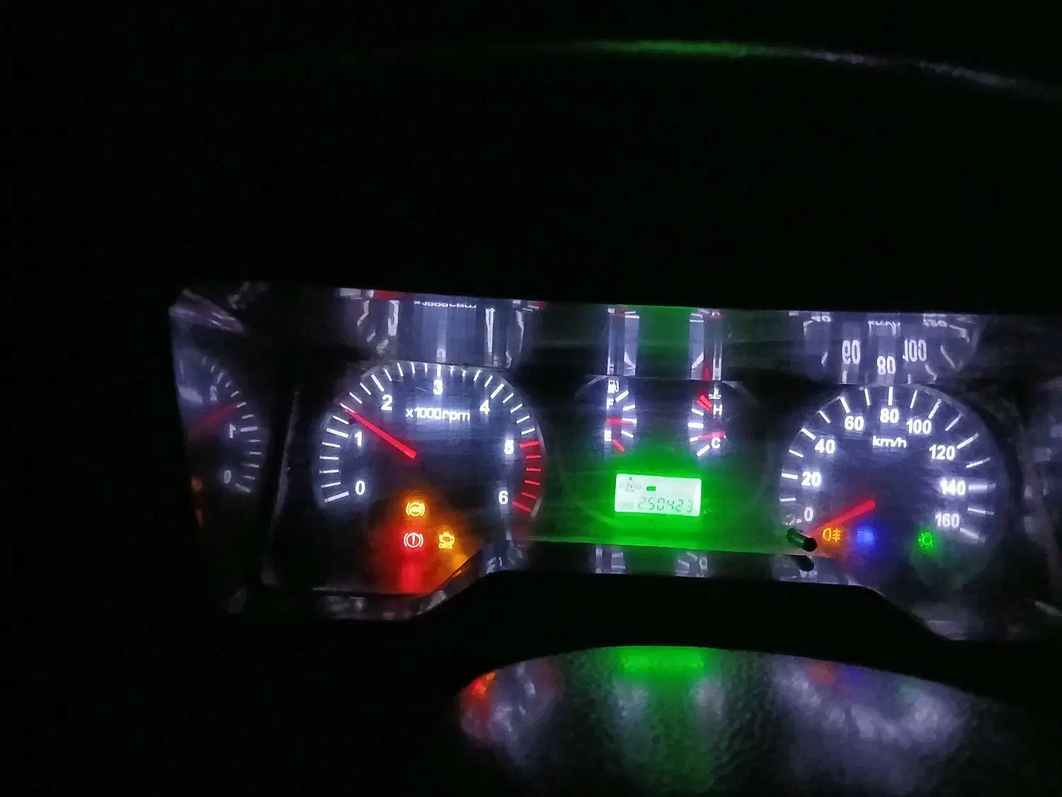 زامیاد وانت نیسانZ24 دوگانه سوز - 1398