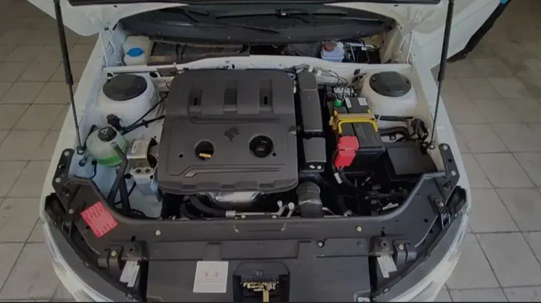 دنا پلاس ۶ دنده EF7p - 1404