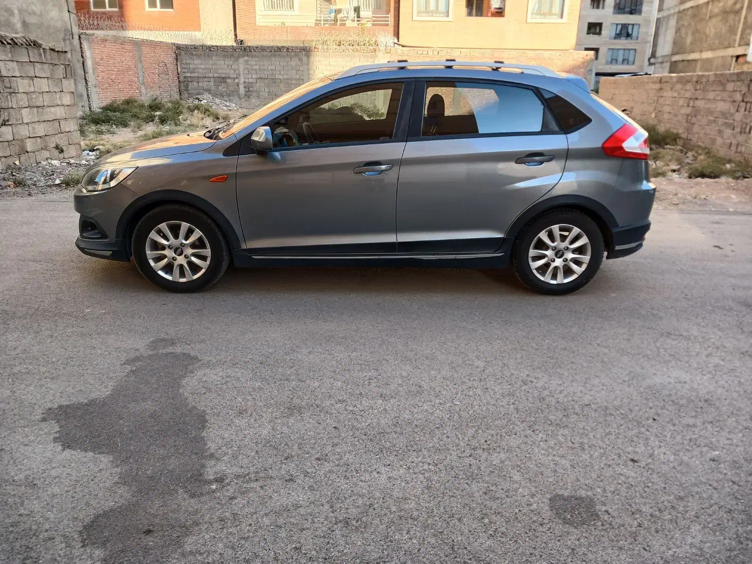 خودرو ام وی ام، 315 هاچ بک آگهی ann_20905579