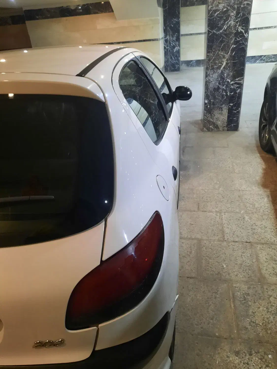 پژو 206 تیپ 2 - 1390