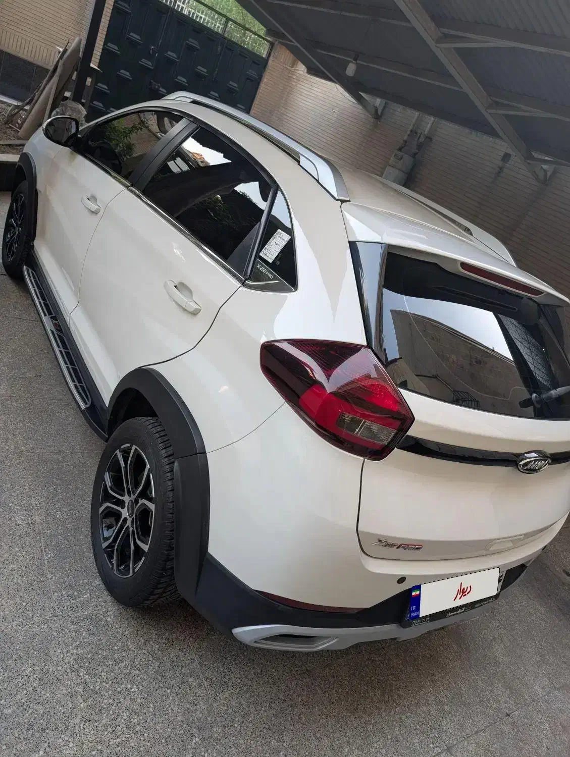 ام وی ام X22 پرو دنده‌ای - 1403