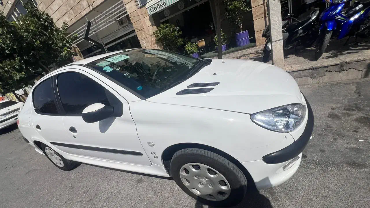 پژو ۲۰۶ صندوق دار v8 - 1389