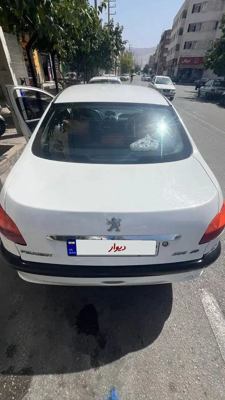 پژو ۲۰۶ صندوق دار v8 - 1389