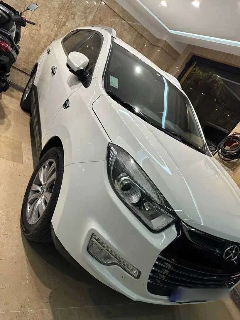 جک S5 اتوماتیک - 1402