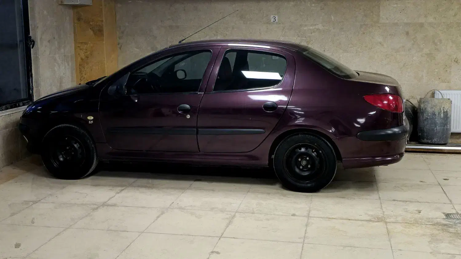 پژو ۲۰۶ صندوق دار v8 - 1391