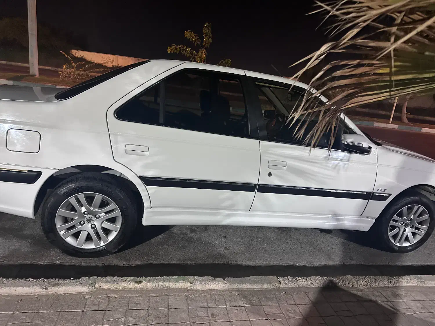 پژو پارس ELX - 1402