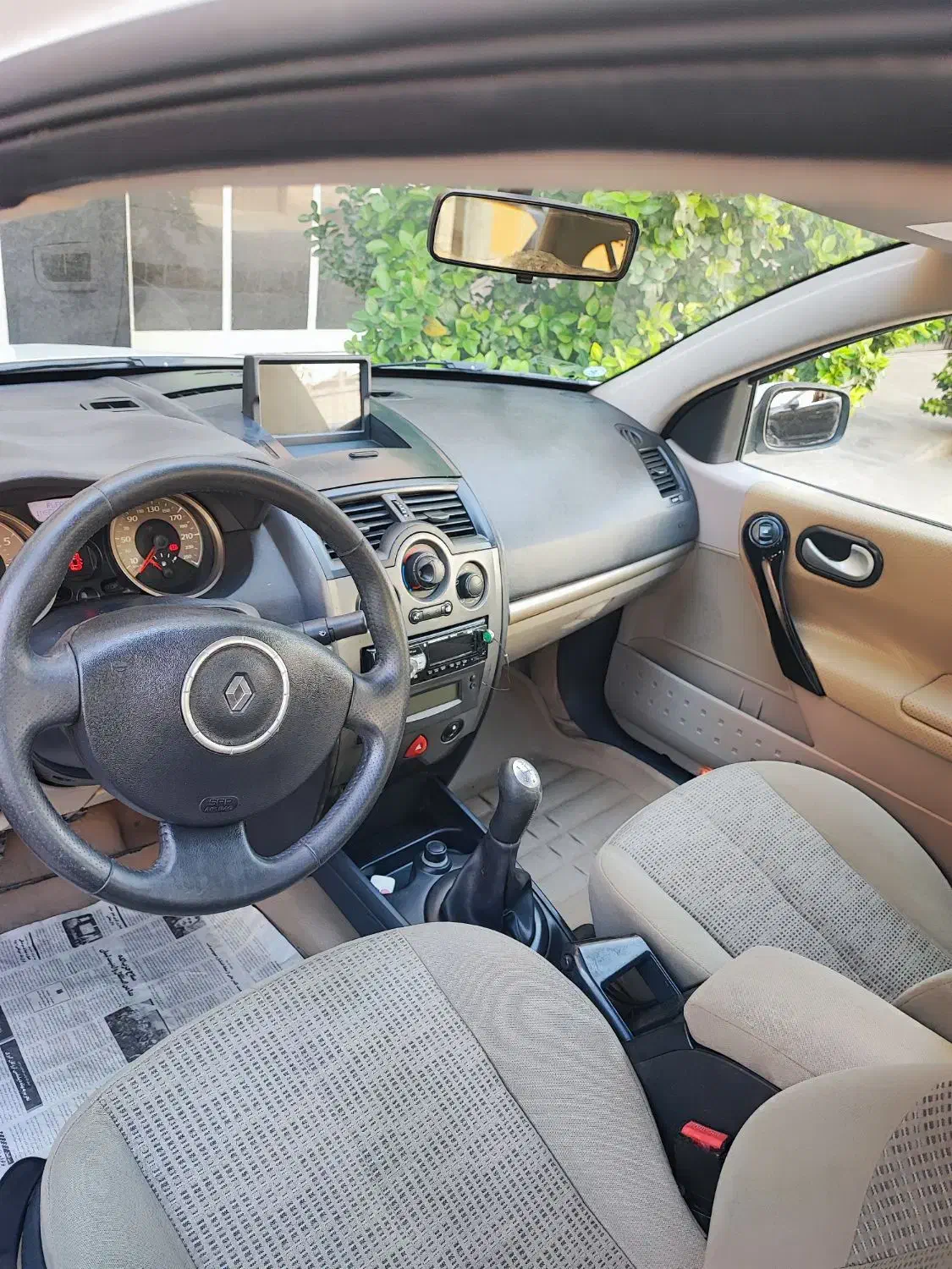 رنو مگان پارس خودرو 1600 E2 - 1390