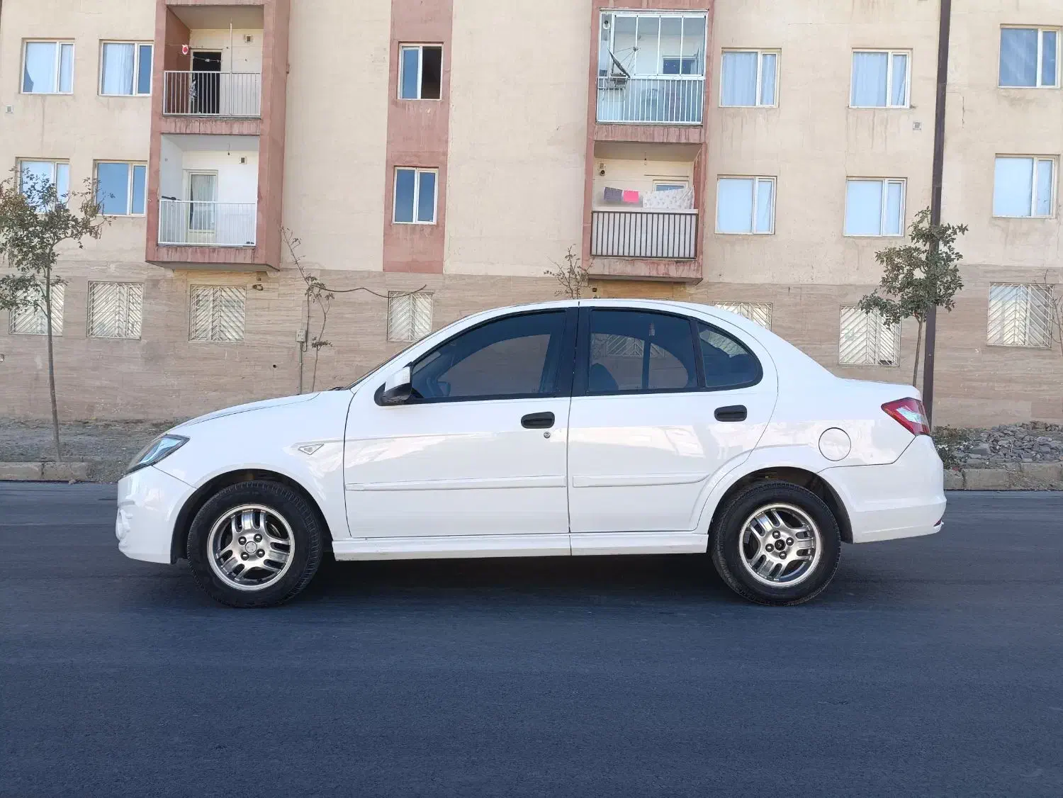 ساینا EX معمولی - 1395