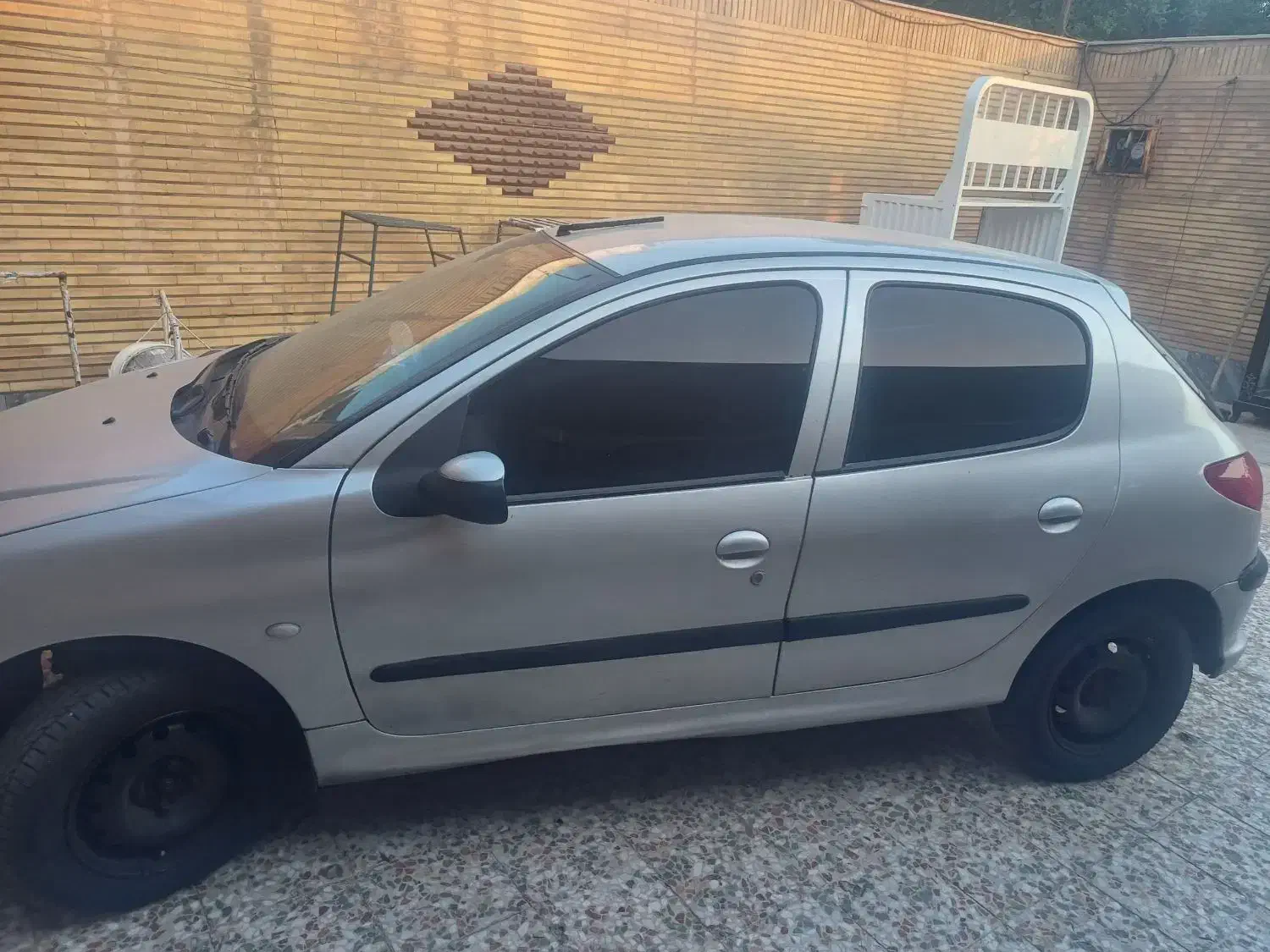 پژو 206 تیپ 2 - 1384