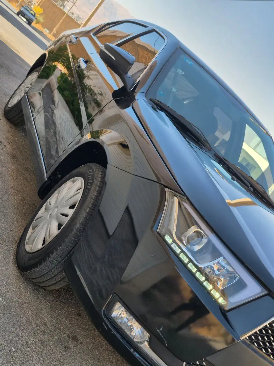 دنا پلاس تیپ ۲ سانروف ۴ ایربگ - 1401